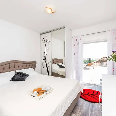 Villa Rustic Charm Čilipi